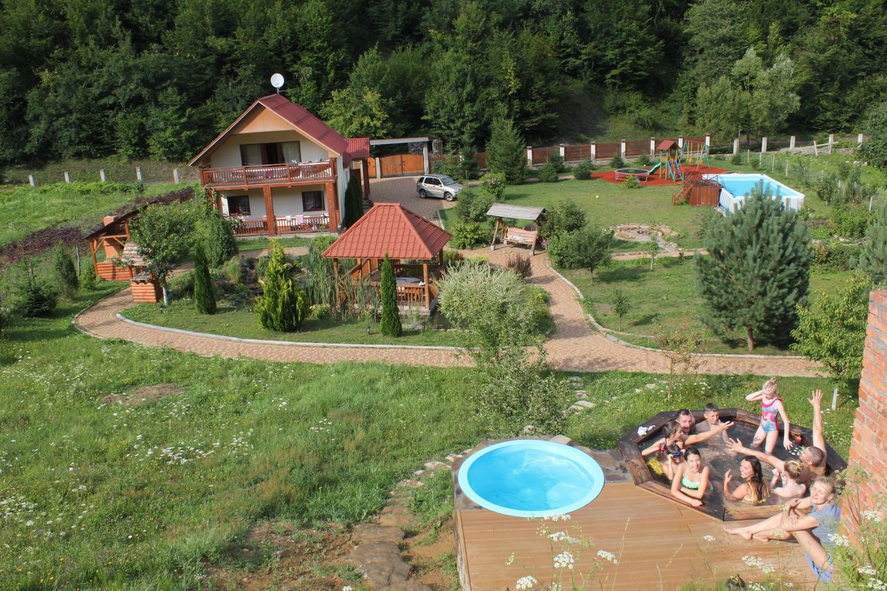 Svit Sontsya Tur'ya Polyana Exterior foto